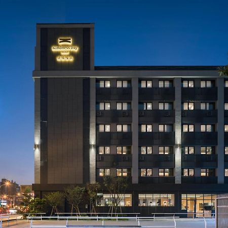 Kindness Day Hotel Đài Nam Ngoại thất bức ảnh